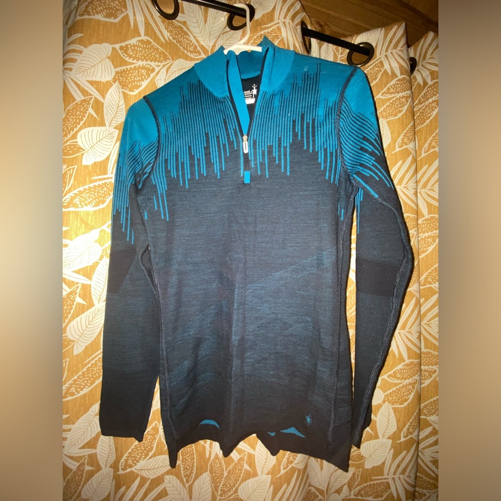 Smart Wool base layer top and pullover